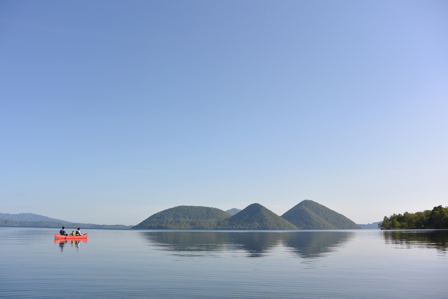 洞爺湖の広さ、穏やかさ、美しさ・・・・を独り占めできるカヌー。